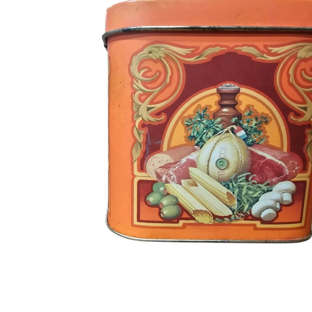 Vuntage Ragu Orange Recipe Tin‎ Box